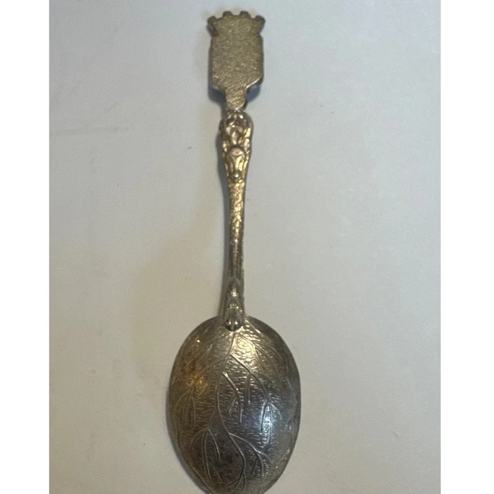 Vintage France Souvenir Spoon Silver Tone‎ Crest Crown Deer Head Detail 4.25